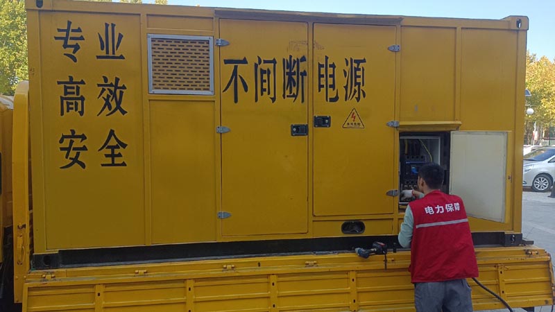 大石桥柴油发电机组和UPS电源配合使用时，如何避免切换过程中的电力中断？